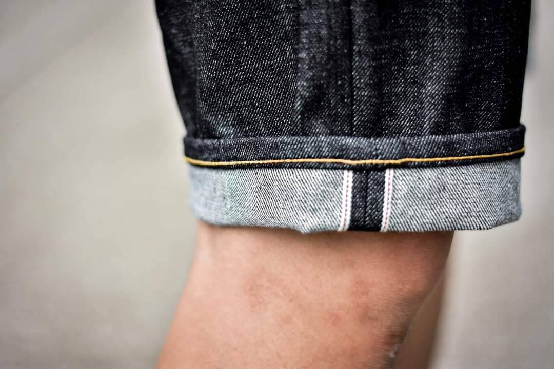 SEVENTYFOUR DENIM รุ่นสัมฤทธิ์ ขาสั้น