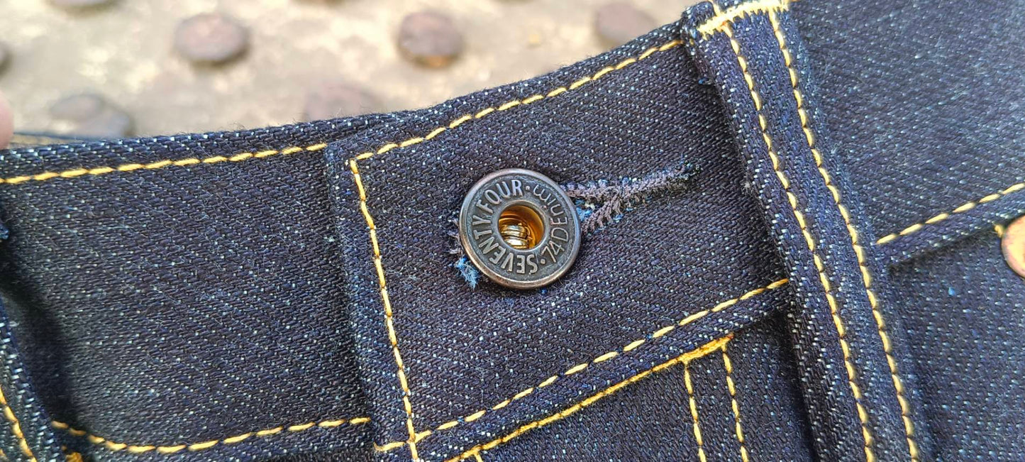 SEVENTYFOUR DENIM •รุ่นสุริยัน(ซ่อนลาย)•